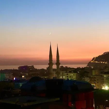 Crystal Towers Alanya