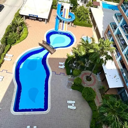 Crystal Towers Διαμέρισμα